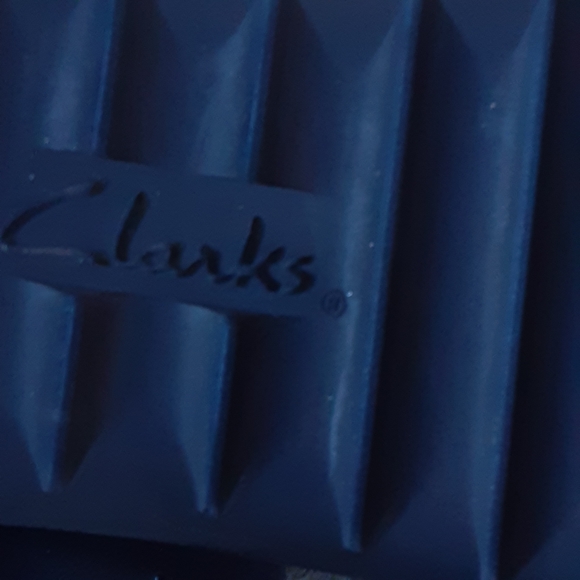 CLARK'S Collection, Soft Cushion,  Blk, Perforated Round Toe Size 10 Shoe - Picture 5 of 10